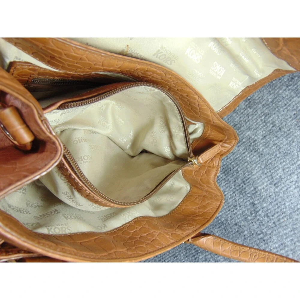 Michael Kors Hamilton Satchel Brown Croc Embossed Leather‎ Turn Lock